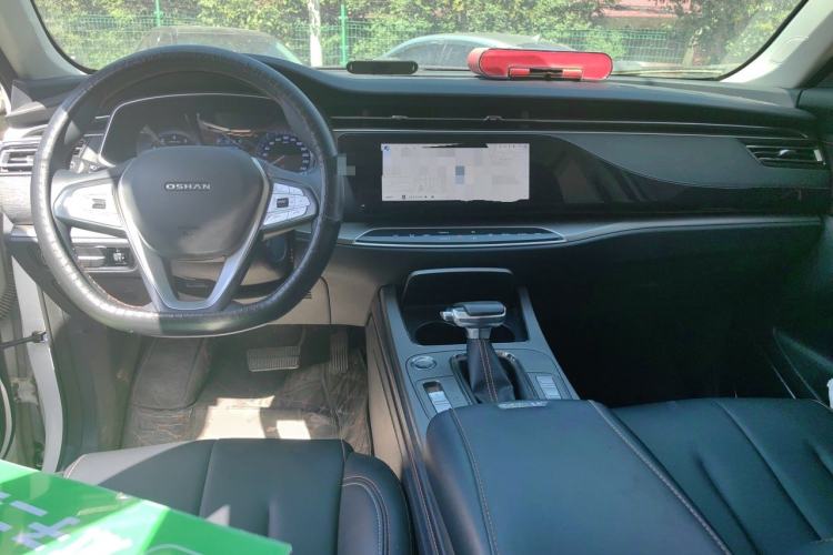 Used CHANGAN OSHAN X7 2020 1.5T Automatic Prestige Edition Center Console