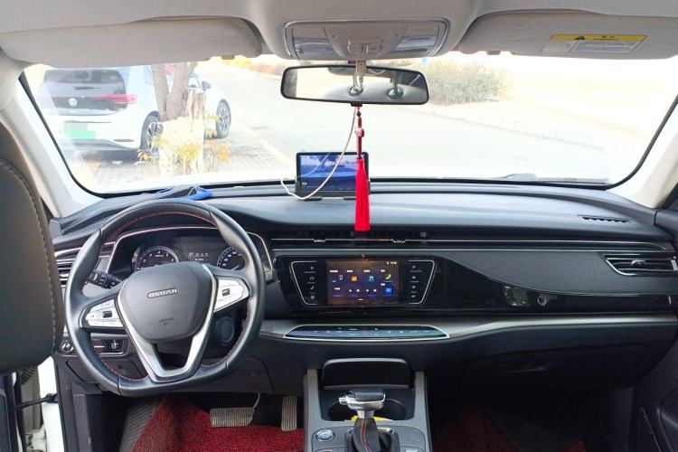 Used CHANGAN OSHAN X7 2020 1.5T Automatic Luxury Version Center Console