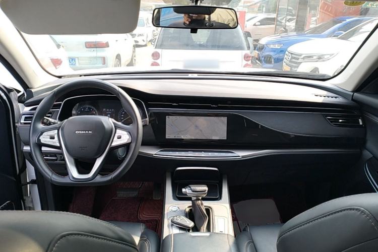 Used CHANGAN OSHAN X7 2020 1.5T Automatic Luxury Model Center Console