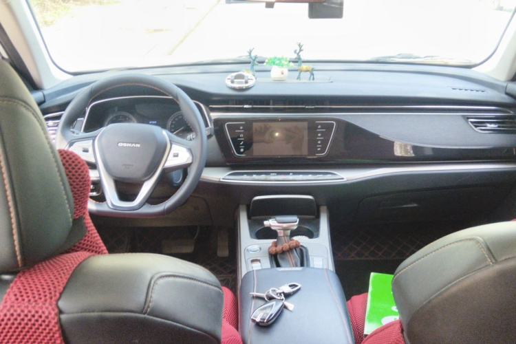 Used CHANGAN OSHAN X7 2020 1.5T Automatic Luxury Version Center Console