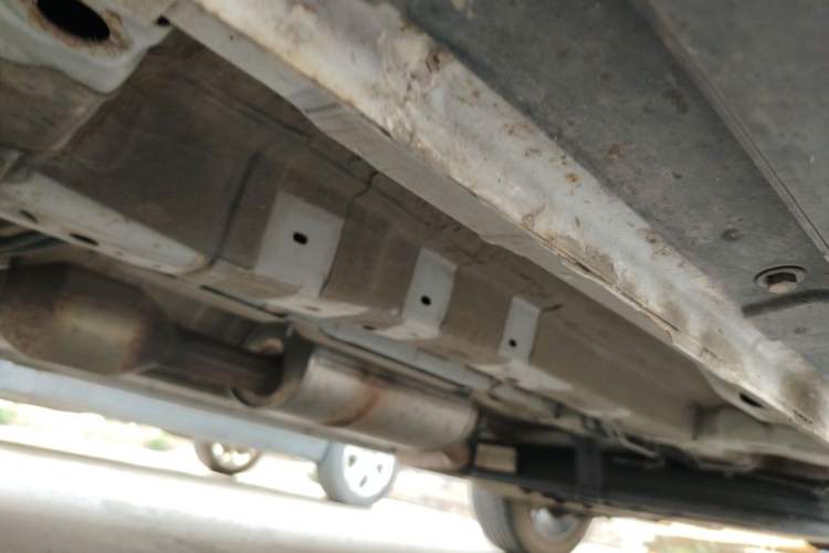 Used CHANGAN OSHAN X7 2020 1.5T Automatic Luxury Model Chassis Front Left
