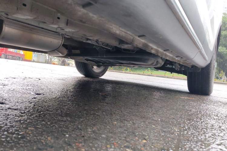 Used CHANGAN OSHAN X7 2020 1.5T Automatic Luxury Version Chassis Front Left