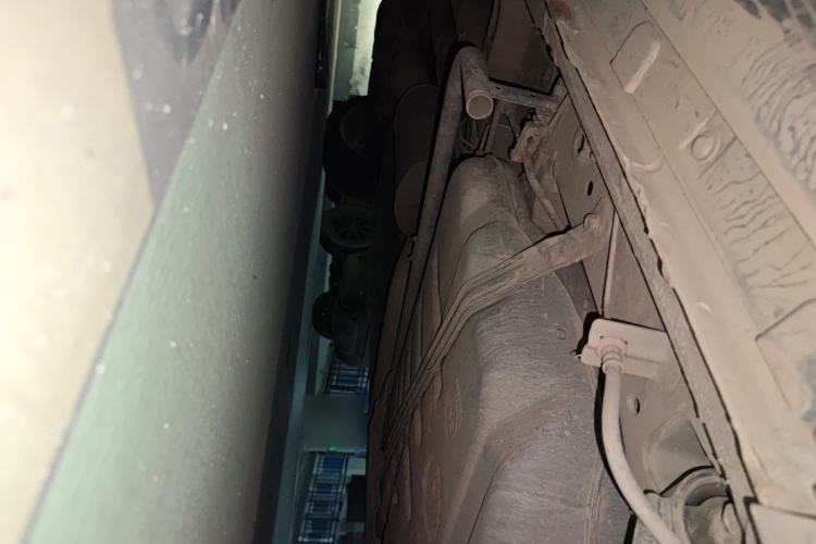 Used CHANGAN OSHAN X7 2020 1.5T Automatic Parking with Facial Recognition – Spacey & Carefree Edition Chassis Rear Left