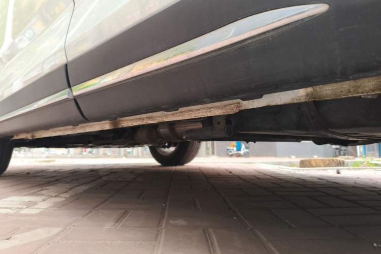 Used CHANGAN OSHAN X7 2020 1.5T Manual Luxury Version Chassis Rear Left