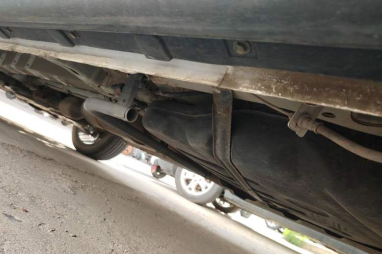 Used CHANGAN OSHAN X7 2020 1.5T Automatic Luxury Model Chassis Rear Left