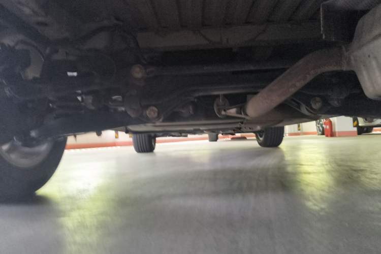 Used CHANGAN OSHAN X7 2020 1.5T Automatic Elite Edition Chassis Rear