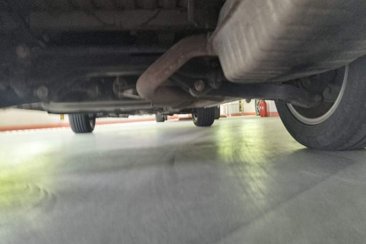 Used CHANGAN OSHAN X7 2020 1.5T Automatic Elite Edition Chassis Rear Right