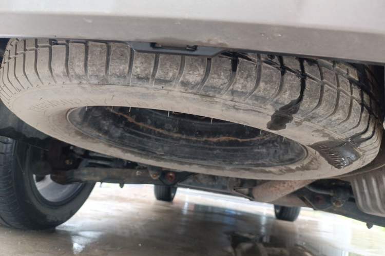 Used CHANGAN OSHAN X7 2020 1.5T Automatic Luxury Version Chassis Rear