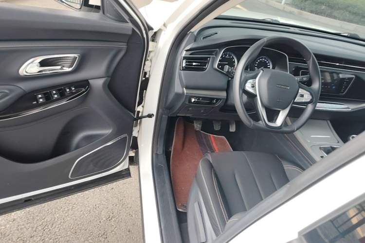 Used CHANGAN OSHAN X7 2020 1.5T Manual Elite Edition Driver Seat
