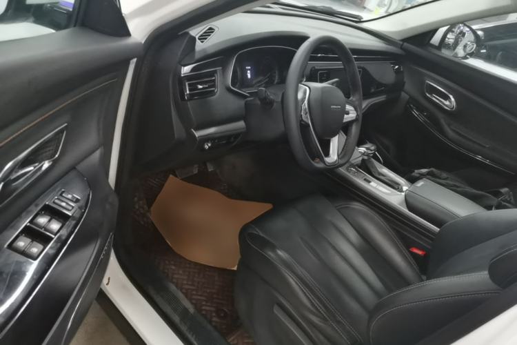 Used CHANGAN OSHAN X7 2020 1.5T Automatic Luxury Version Driver Seat