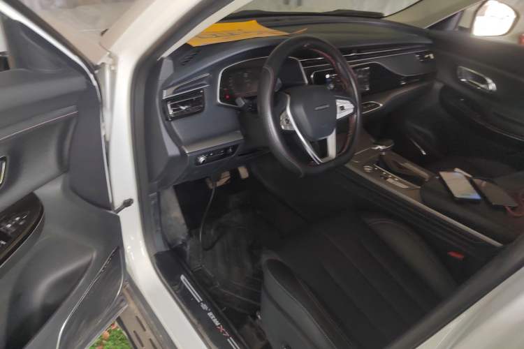 Used CHANGAN OSHAN X7 2020 1.5T Automatic Flagship Edition Driver Seat