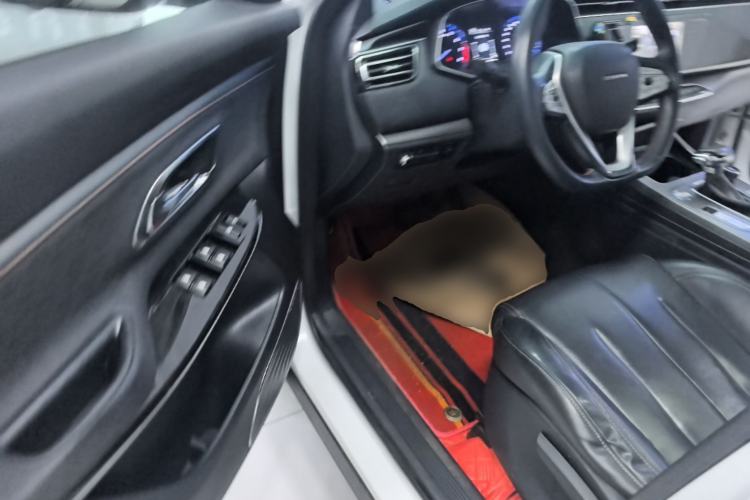 Used CHANGAN OSHAN X7 2020 1.5T Automatic Luxury Version Driver Seat