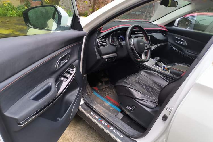 Used CHANGAN OSHAN X7 2020 1.5T Automatic Luxury Model Driver Seat
