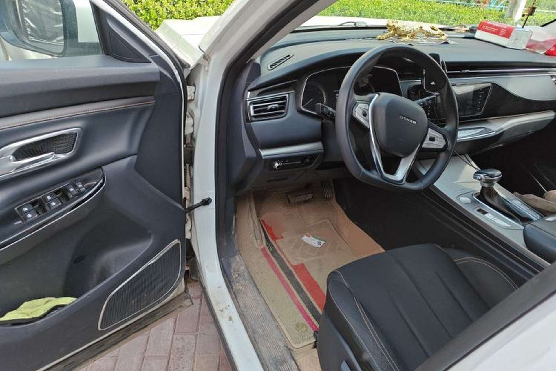 Used CHANGAN OSHAN X7 2020 1.5T Automatic Elite Edition Driver Seat