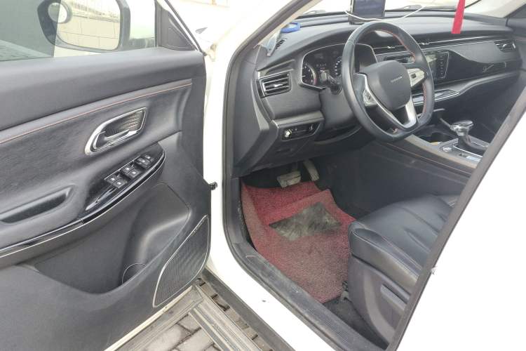 Used CHANGAN OSHAN X7 2020 1.5T Automatic Luxury Version Driver Seat
