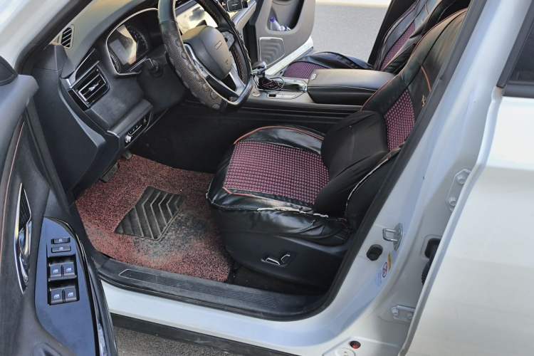 Used CHANGAN OSHAN X7 2020 1.5T Automatic Prestige Edition Driver Seat