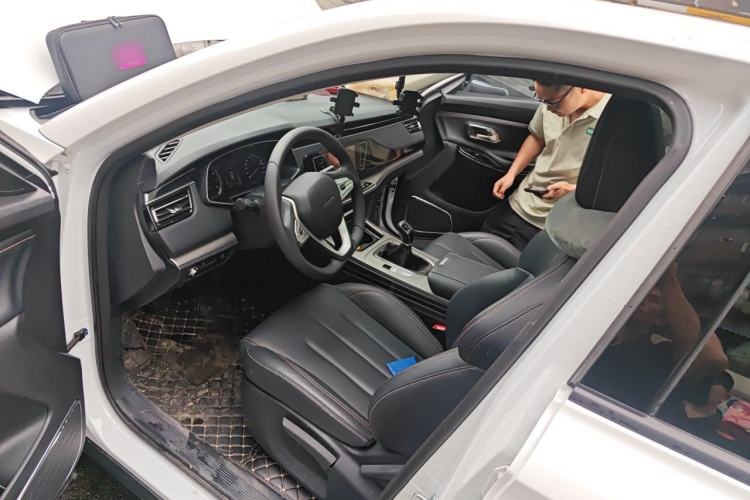 Used CHANGAN OSHAN X7 2020 1.5T Manual Luxury Version Driver Seat