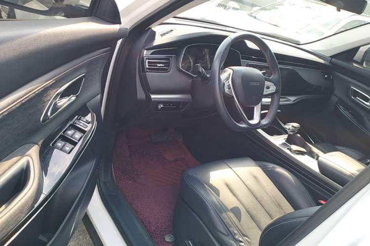 Used CHANGAN OSHAN X7 2020 1.5T Automatic Luxury Model Driver Seat