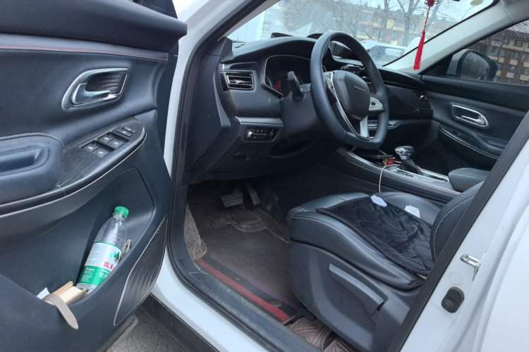 Used CHANGAN OSHAN X7 2020 1.5T Automatic Luxury Version Driver Seat