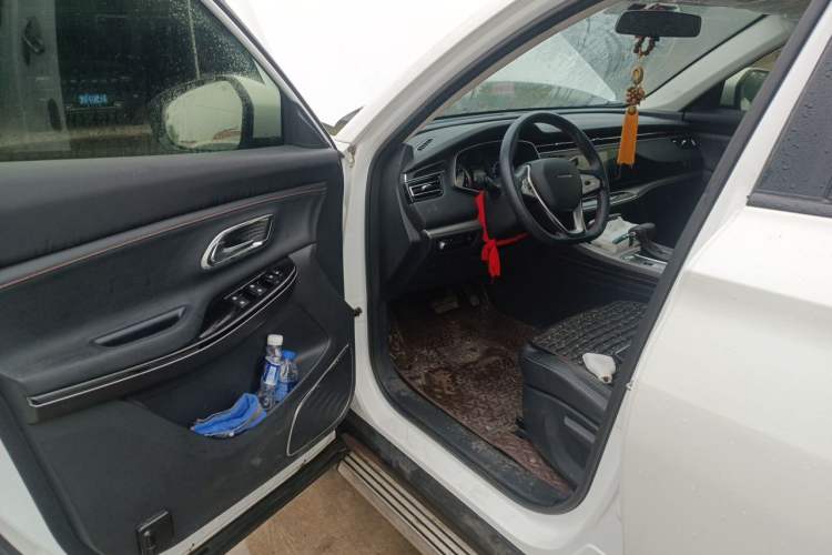 Used CHANGAN OSHAN X7 2020 1.5T Automatic Luxury Version Driver Seat