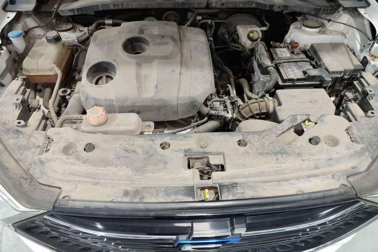 Used CHANGAN OSHAN X7 2020 1.5T Automatic Luxury Model Engine Bay