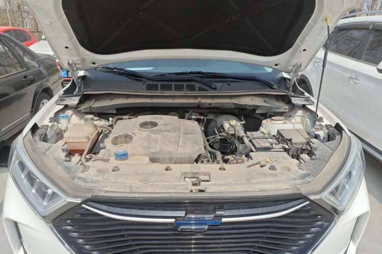 Used CHANGAN OSHAN X7 2020 1.5T Automatic Luxury Version Engine Bay
