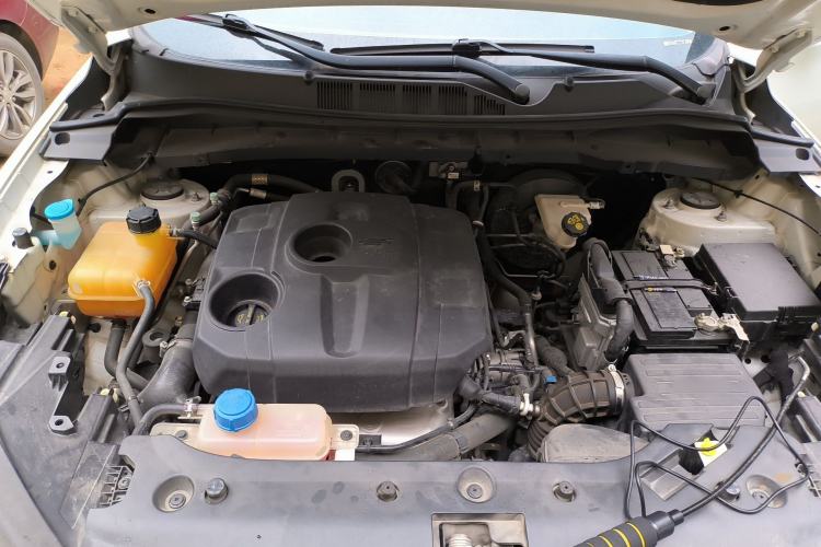 Used CHANGAN OSHAN X7 2020 1.5T Automatic Luxury Model Engine Bay