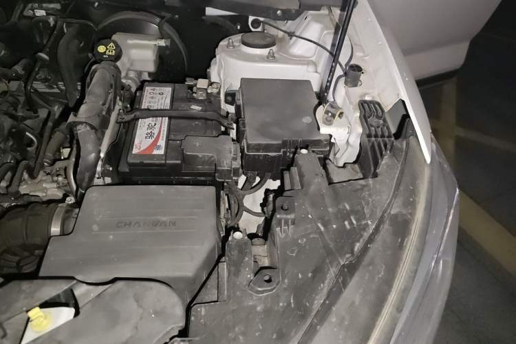 Used CHANGAN OSHAN X7 2020 1.5T Automatic Prestige Edition Engine Bay Left
