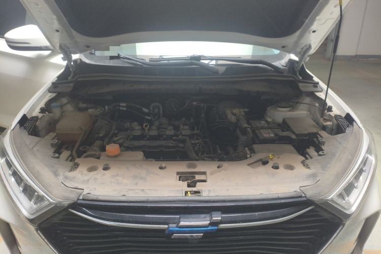 Used CHANGAN OSHAN X7 2020 1.5T Manual Elite Edition Engine Bay