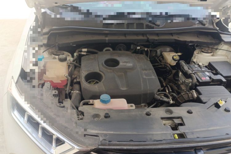 Used CHANGAN OSHAN X7 2020 1.5T Automatic Luxury Version Engine Bay Right