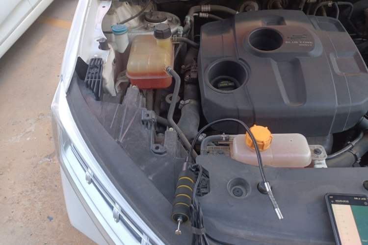 Used CHANGAN OSHAN X7 2020 1.5T Automatic Luxury Version Engine Bay Right