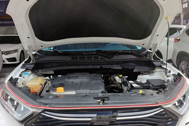 Used CHANGAN OSHAN X7 2020 1.5T Automatic Luxury Model Engine Bay