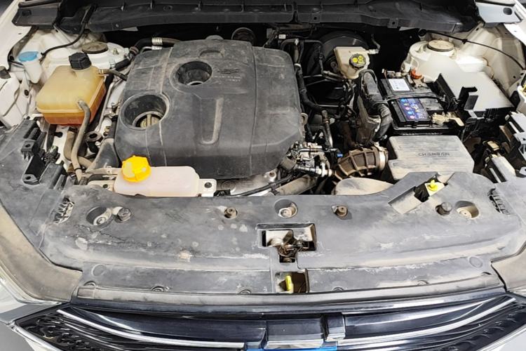 Used CHANGAN OSHAN X7 2020 1.5T Automatic Luxury Model Engine Bay