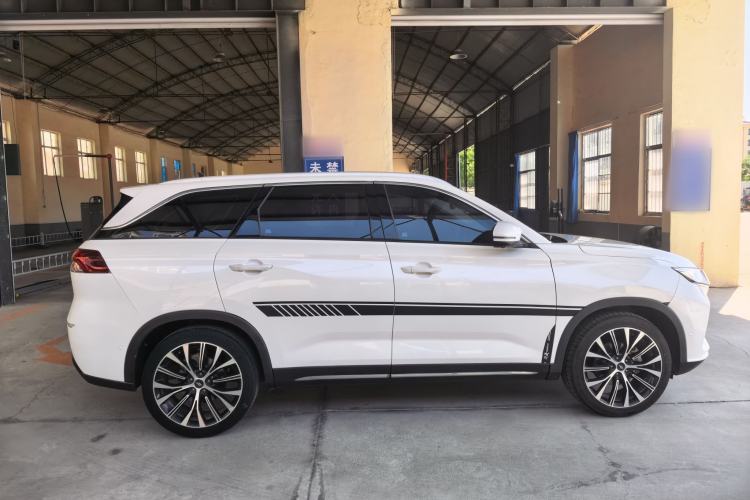 Used CHANGAN OSHAN X7 2020 1.5T Automatic Parking with Facial Recognition – Spacey & Carefree Edition Exterior 1