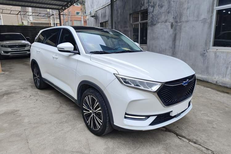 Used CHANGAN OSHAN X7 2020 1.5T Automatic Luxury Version Exterior 2