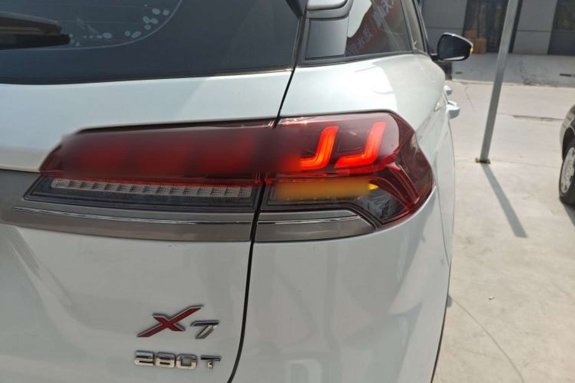 Used CHANGAN OSHAN X7 2020 1.5T Automatic Luxury Version Exterior 3