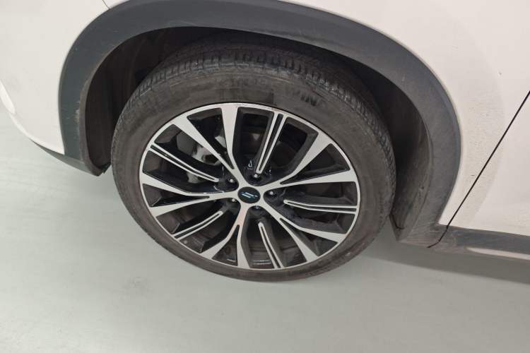 Used CHANGAN OSHAN X7 2020 1.5T Automatic Pilot Edition Exterior 4