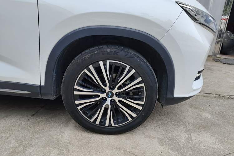 Used CHANGAN OSHAN X7 2020 1.5T Automatic Luxury Version Exterior 5