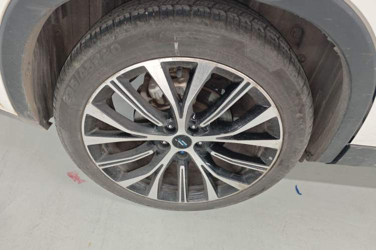 Used CHANGAN OSHAN X7 2020 1.5T Automatic Pilot Edition Exterior 5