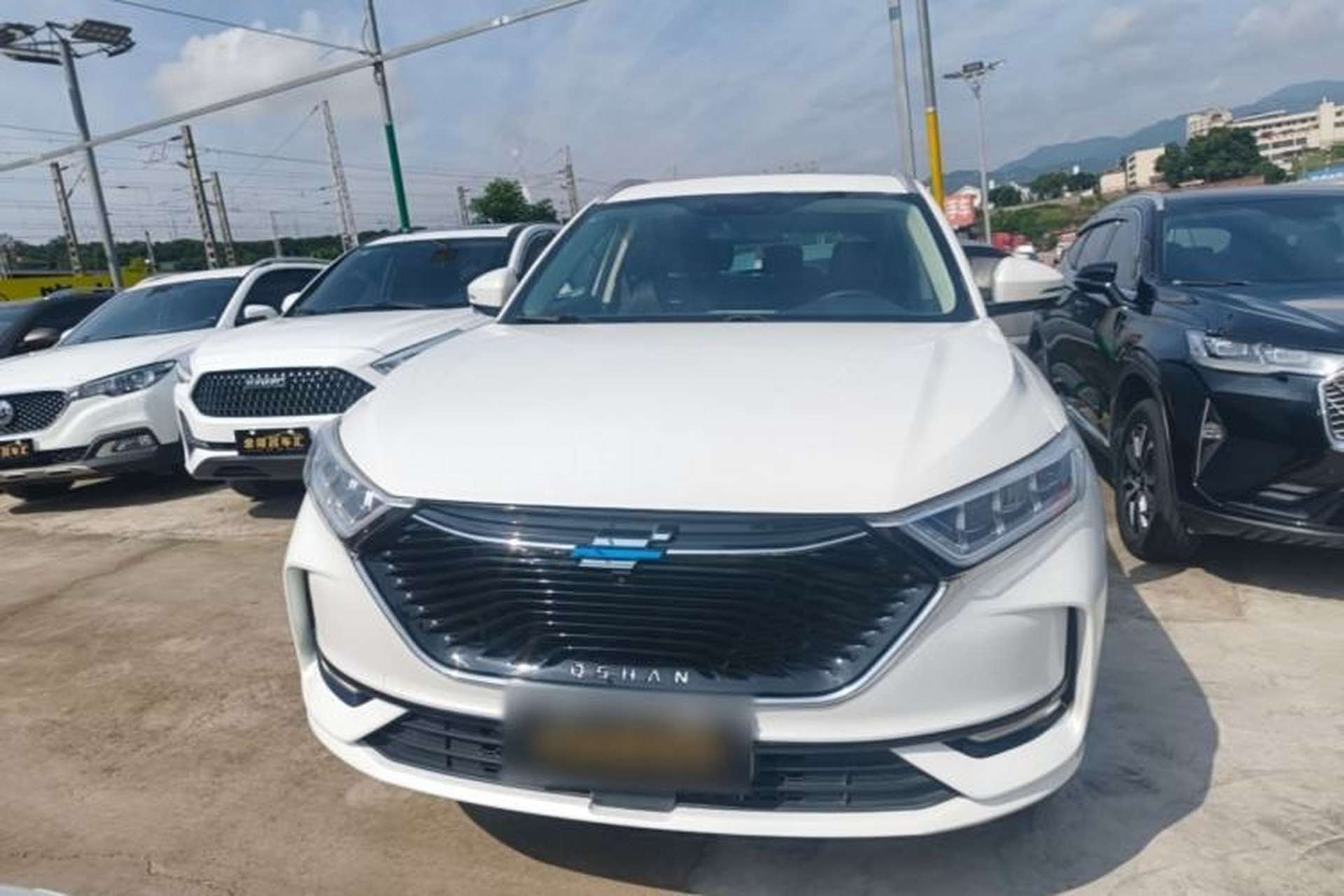 Used CHANGAN OSHAN X7 2020 1.5T Automatic Flagship Edition Front