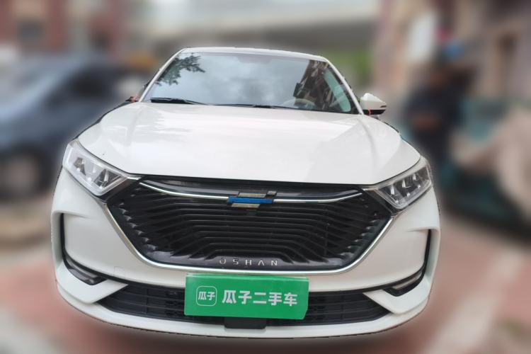 Used CHANGAN OSHAN X7 2020 1.5T Manual Luxury Version Front