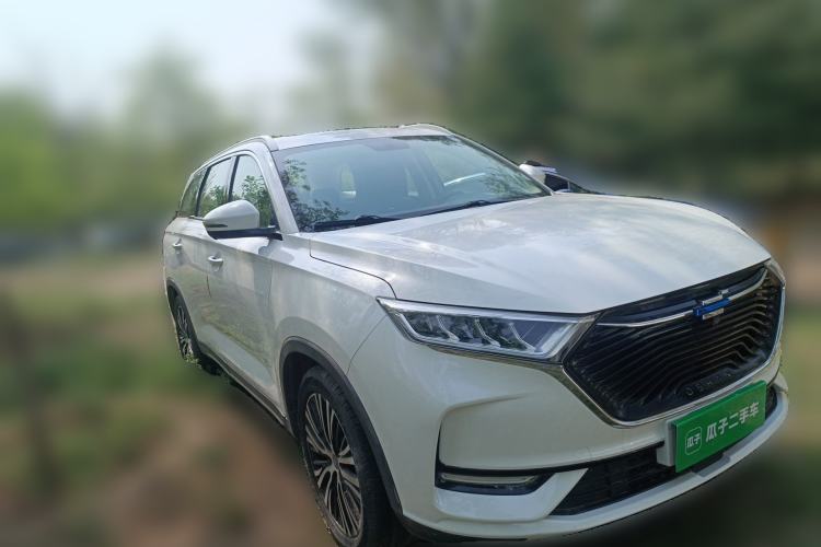 Used CHANGAN OSHAN X7 2020 1.5T Automatic Prestige Edition Front Right 45 Deg