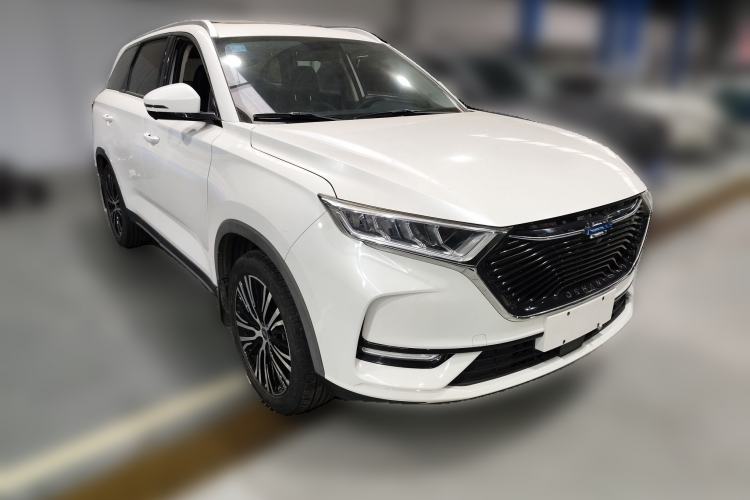 Used CHANGAN OSHAN X7 2020 1.5T Automatic Luxury Model Front Right 45 Deg