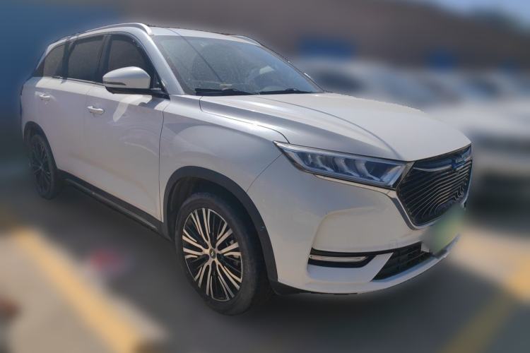 Used CHANGAN OSHAN X7 2020 1.5T Automatic Prestige Edition Front Right 45 Deg