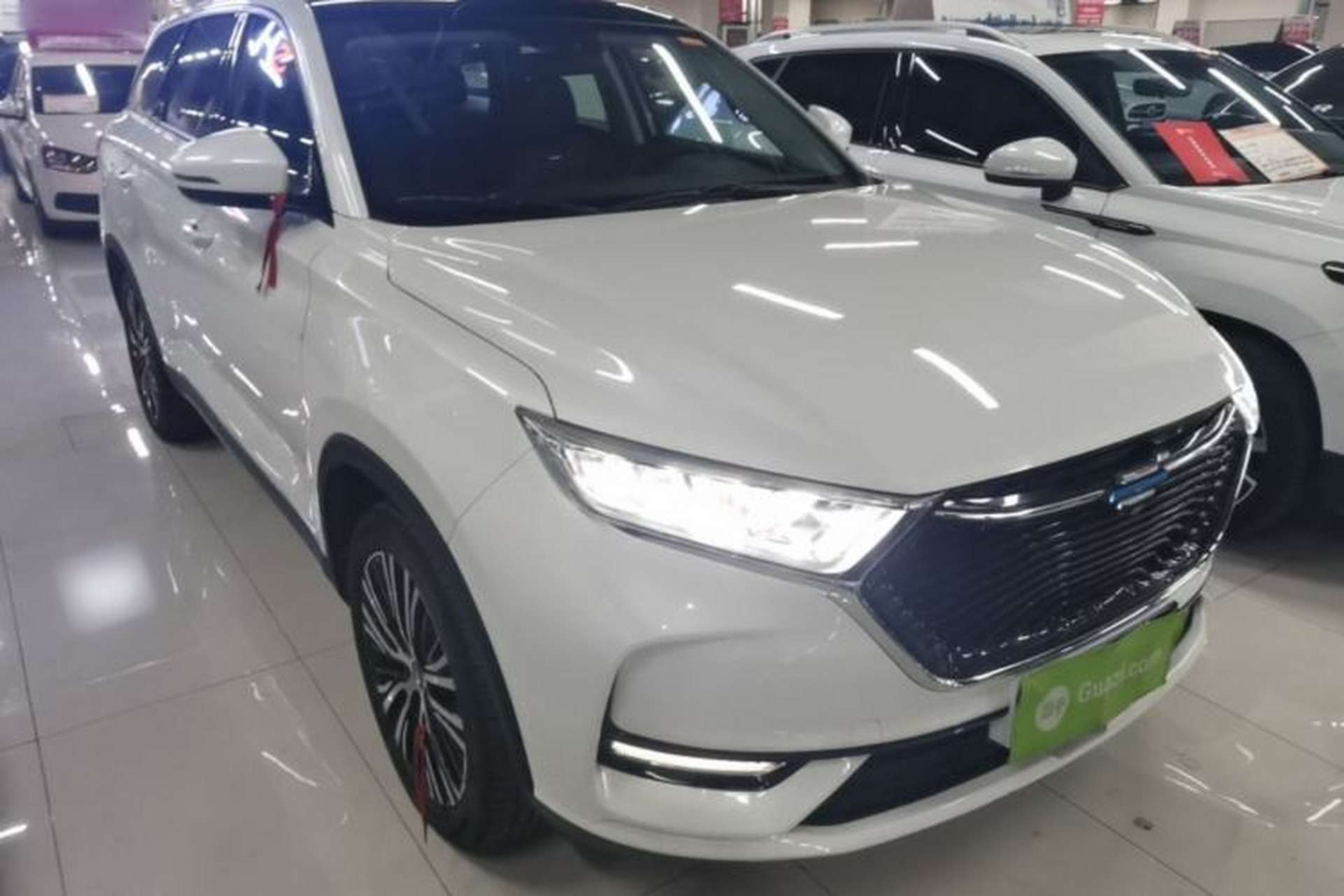 Used CHANGAN OSHAN X7 2020 1.5T Automatic Luxury Version Front Right 45 Deg