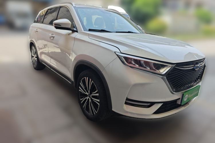Used CHANGAN OSHAN X7 2020 1.5T Automatic Prestige Edition Front Right 45 Deg