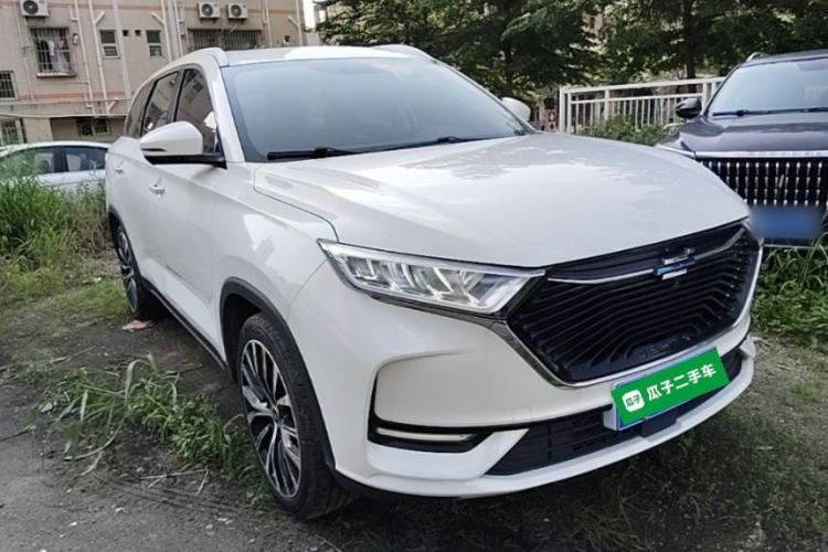 Used CHANGAN OSHAN X7 2020 1.5T Automatic Flagship Edition Front Right 45 Deg