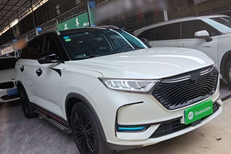 Used CHANGAN OSHAN X7 2020 1.5T Automatic Luxury Model Front Right 45 Deg