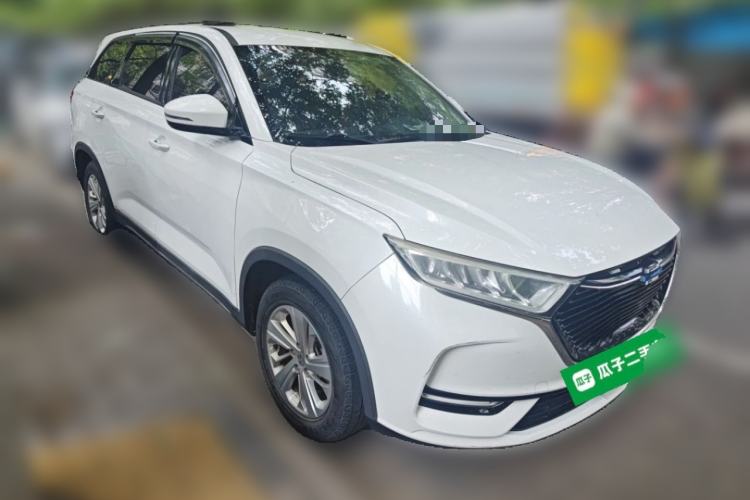 Used CHANGAN OSHAN X7 2020 1.5T Manual Elite Edition Front Right 45 Deg