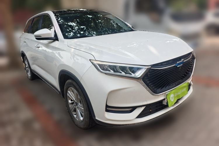 Used CHANGAN OSHAN X7 2020 1.5T Manual Luxury Version Front Right 45 Deg